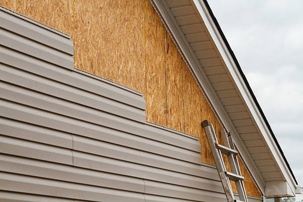 24/7 Emergency Siding Installation experts in Southington, OH